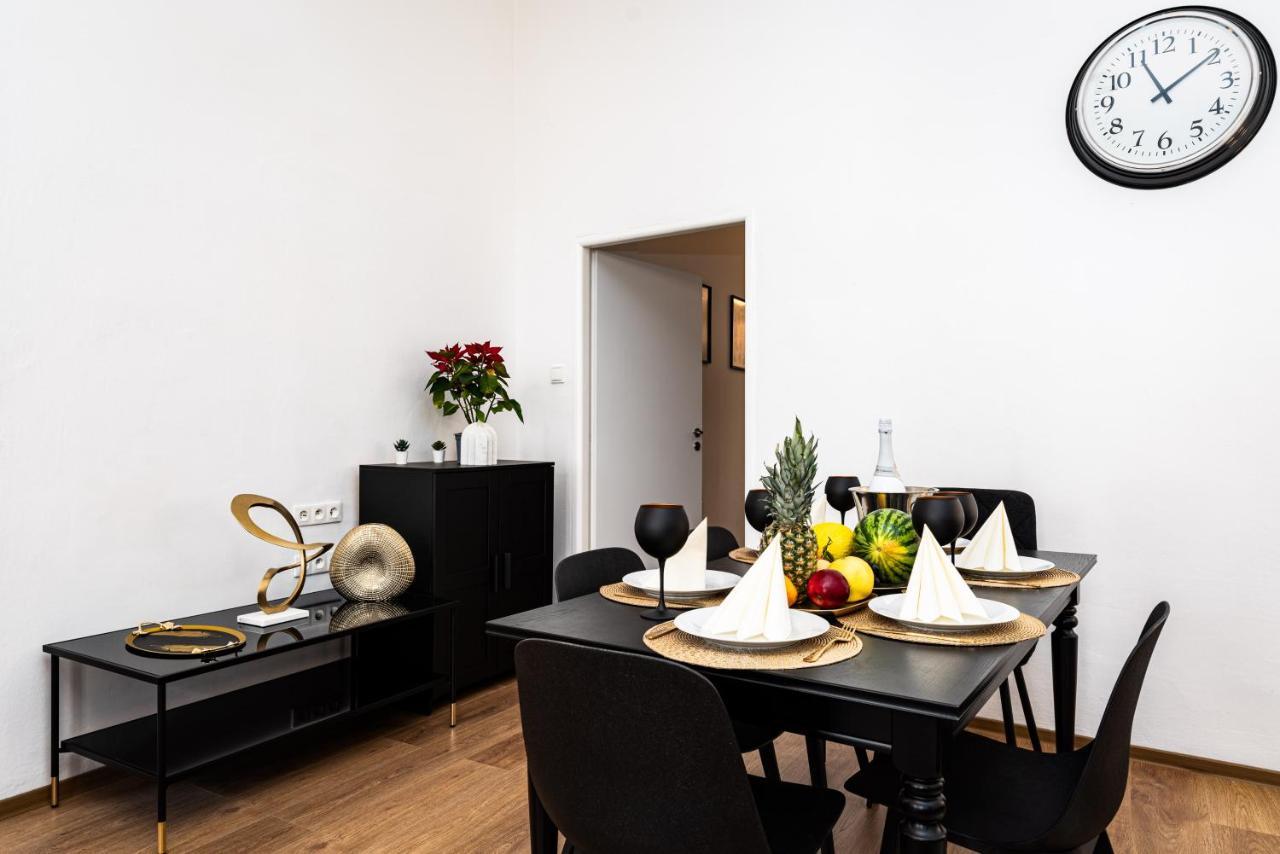 Apartamento Black Gold Kingdom *
