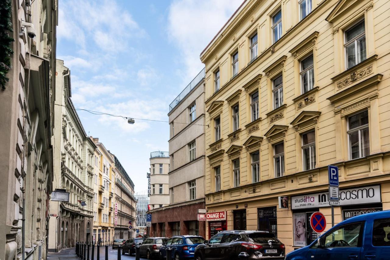 Apartment Black Gold Kingdom Prague